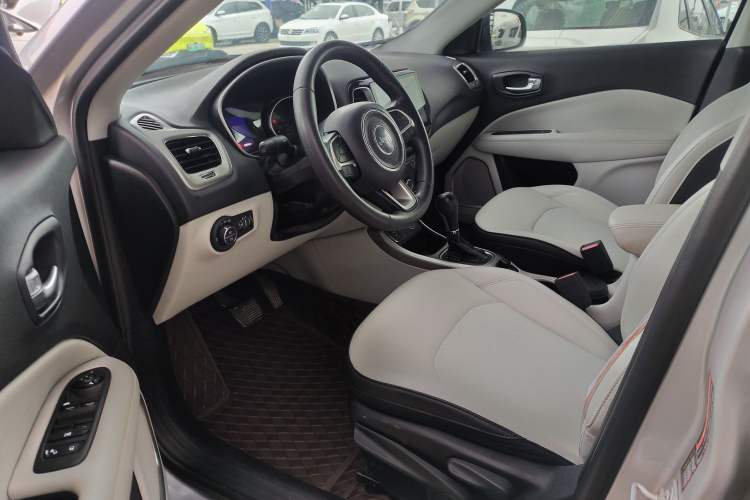 Used Jeep Compass 2017 200T Automatic Comfort Edition Left Front Seat
