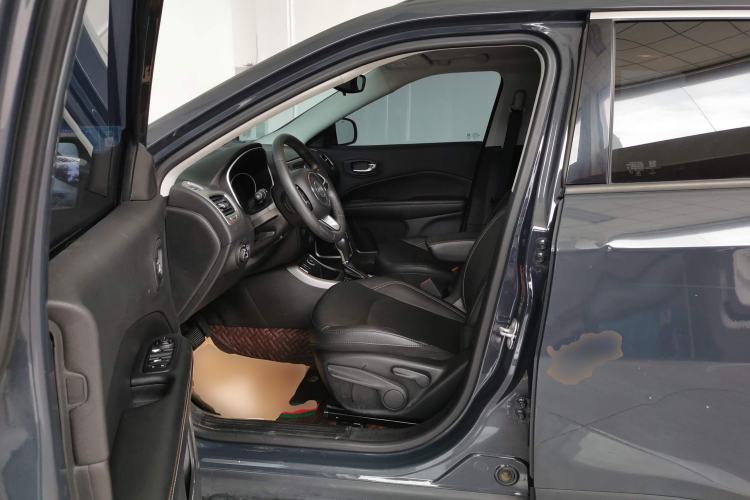 Used Jeep Compass 2017 200T Automatic Family Edition Left Front Seat