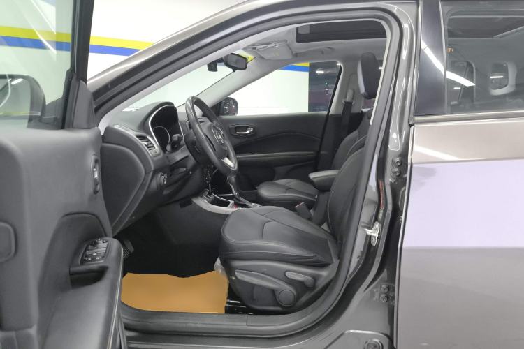 Used Jeep Compass 2017 200T Automatic Family Edition Left Front Seat