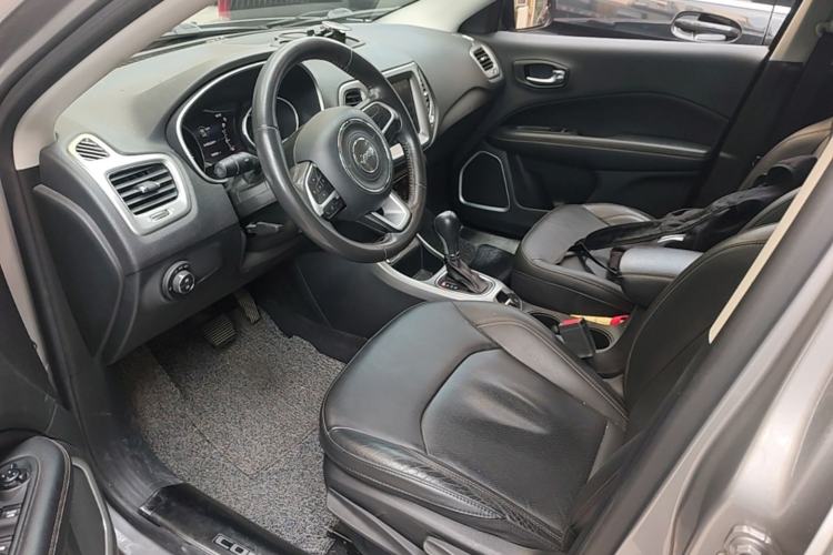 Used Jeep Compass 2017 200T Automatic Family Edition Left Front Seat