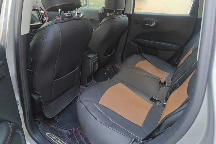Used Jeep Compass 2017 200T Automatic Prestige Edition Left Rear Seat