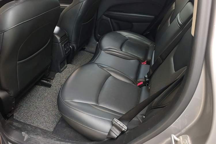 Used Jeep Compass 2017 200T Automatic Family Edition Left Rear Seat