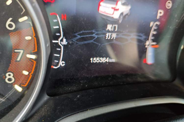 Used Jeep Compass 2017 200T Automatic Family Edition Odometer Close Up