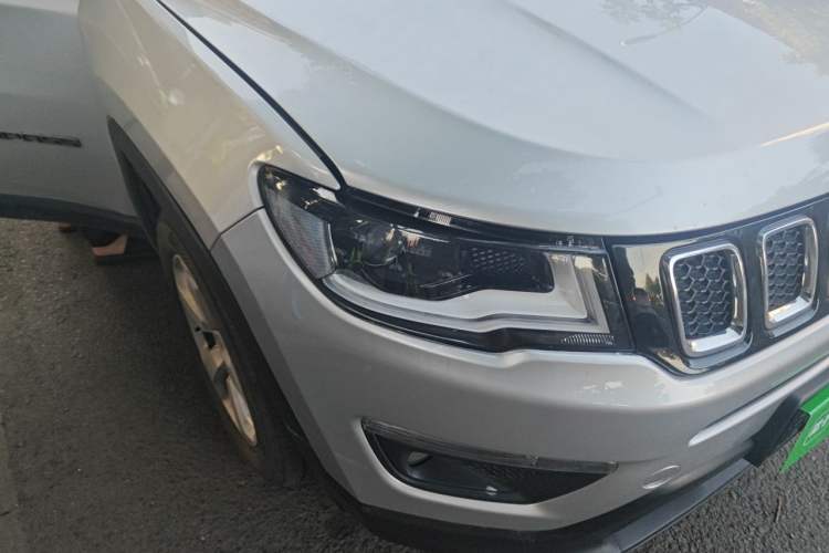 Used Jeep Compass 2017 200T Automatic Family Edition Right Front Headlight