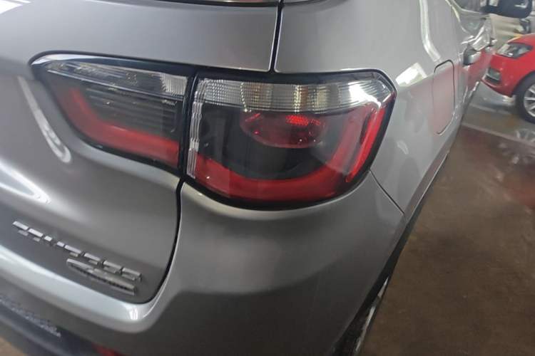 Used Jeep Compass 2017 200T Automatic Family Edition Right Rear Taillight