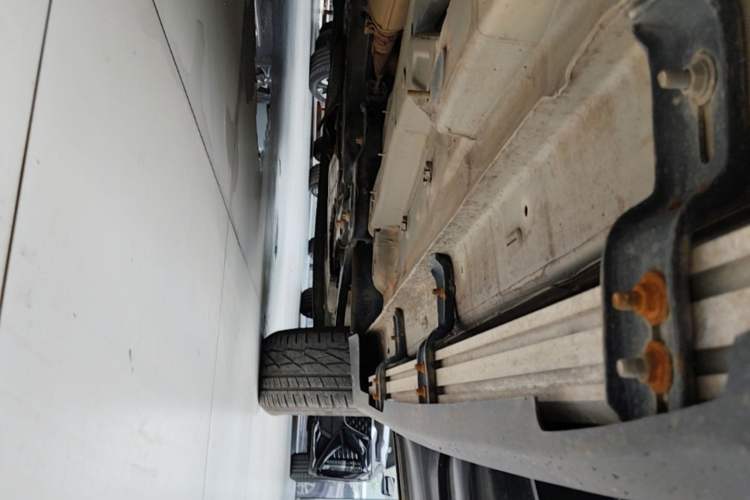Used Jeep Compass 2017 200T Automatic Family Edition Right Side Sill