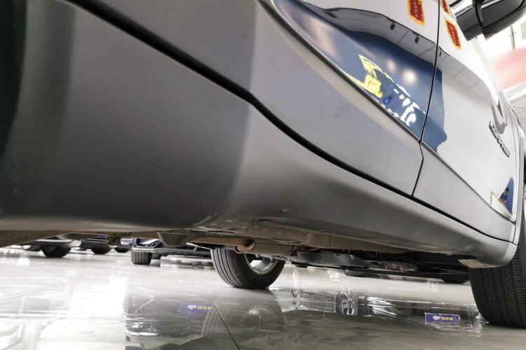 Used Jeep Compass 2017 200T Automatic Family Edition Right Side Sill