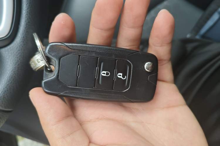 Used Jeep Compass 2017 200T Automatic Enjoyment Version Vehicle Key