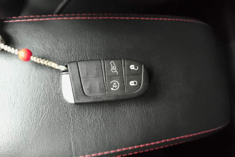 Used Jeep Compass 2017 200TS Automatic High-Performance All-Wheel Drive Edition Vehicle Key