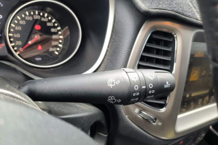 Used Jeep Compass 2017 200T Automatic Family Edition Vehicle Key