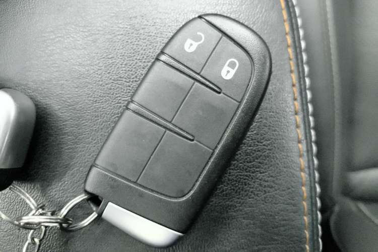 Used Jeep Compass 2017 200T Automatic Family Edition Vehicle Key