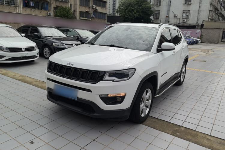 Used Jeep Compass 2017 200T Automatic Family Enjoyment Four-Wheel Drive Edition Guazi used car, China used car export, Used car for sale, Used  cars, Cheapest cars for sale