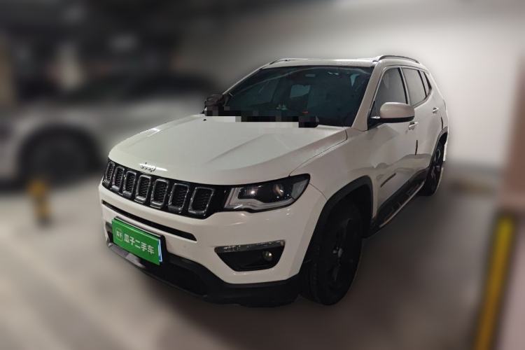 Jeep Compass 2017 200T Automatic Family Edition مستعملة Guazi used car, China used car export, Used car for sale, Used  cars, Cheapest cars for sale