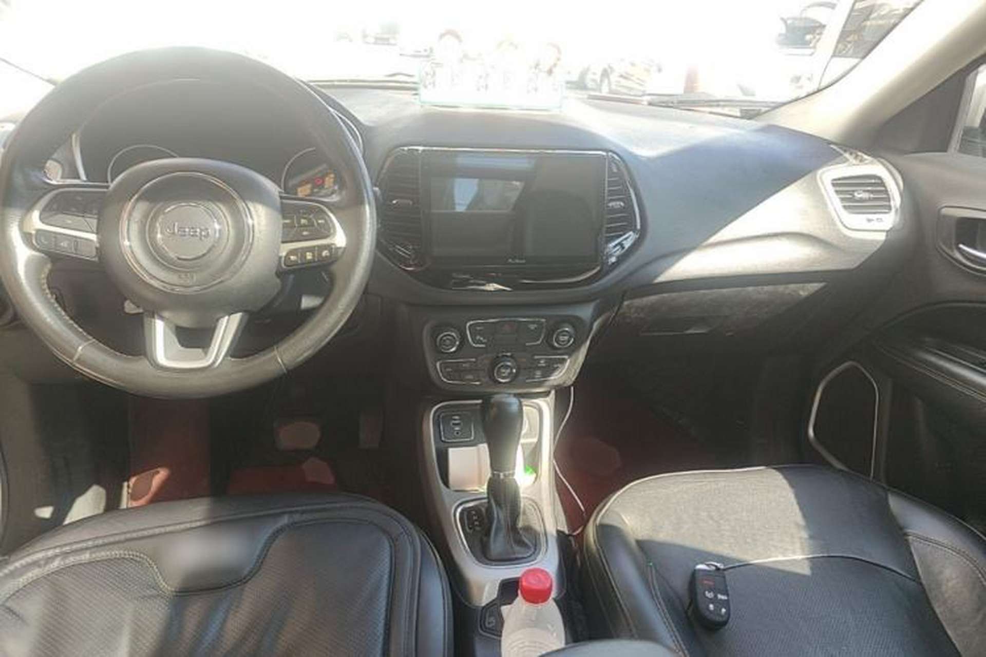 Used Jeep Compass 2017 200T Automatic Family Edition Center Console