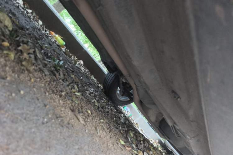 Used Jeep Compass 2017 200T Automatic Family Edition Chassis Front Left