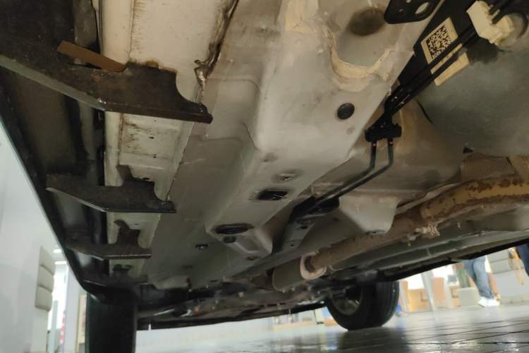 Used Jeep Compass 2017 200T Automatic Family Edition Chassis Rear Left