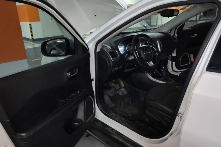 Used Jeep Compass 2017 200T Automatic Family Edition Driver Seat