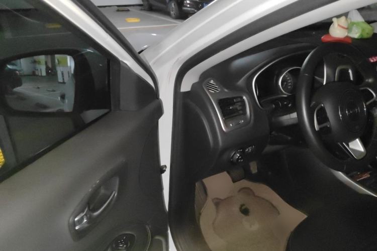 Used Jeep Compass 2017 200T Automatic Family Edition Driver Seat
