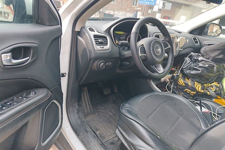 Used Jeep Compass 2017 200T Automatic Family Edition Driver Seat