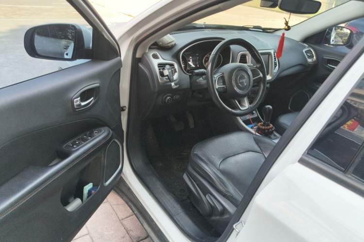 Used Jeep Compass 2017 200T Automatic Family Edition Driver Seat