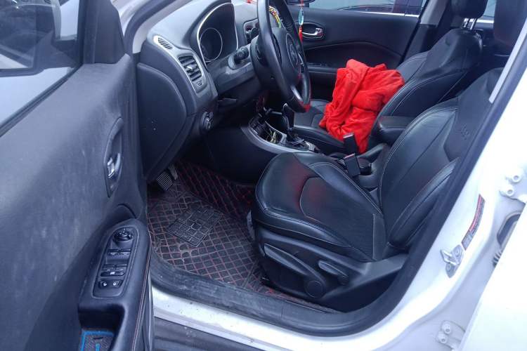 Used Jeep Compass 2017 200T Automatic Family Edition Driver Seat
