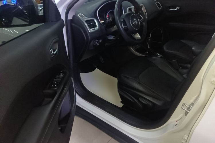 Used Jeep Compass 2017 200T Automatic Family Edition Driver Seat