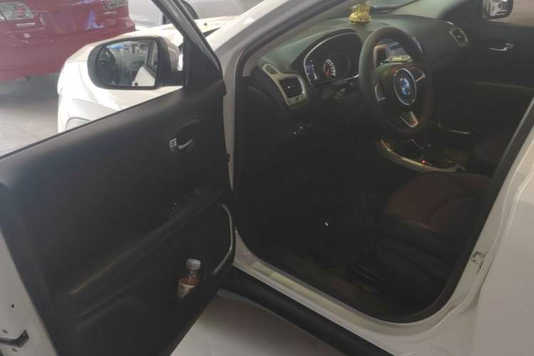 Used Jeep Compass 2017 200T Automatic Family Edition Driver Seat