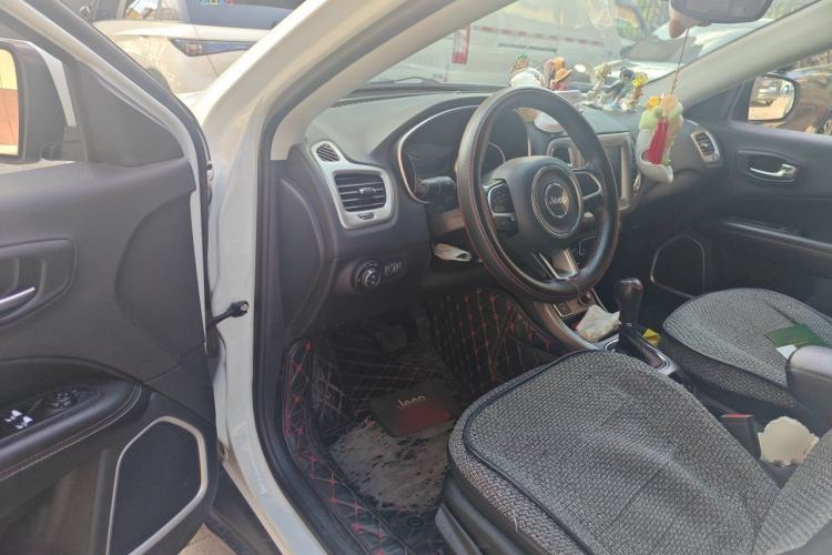 Used Jeep Compass 2017 200T Automatic Family Edition Driver Seat