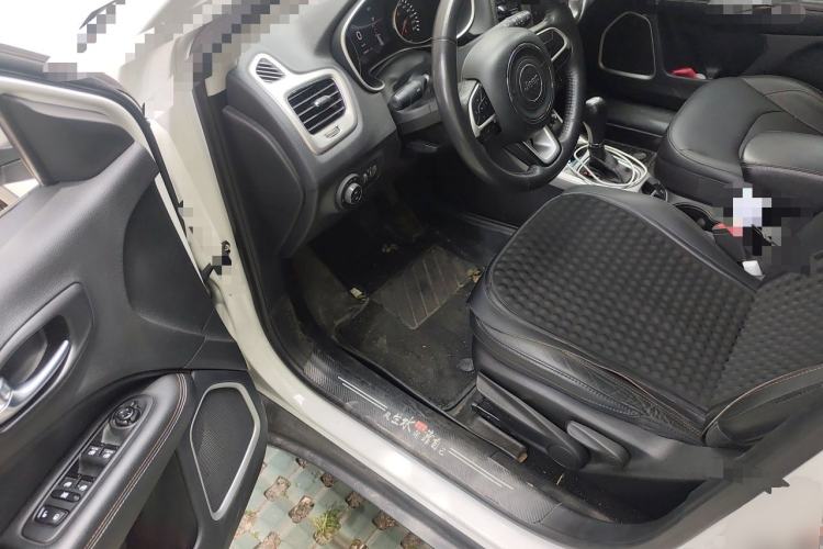 Used Jeep Compass 2017 200T Automatic Family Edition Driver Seat