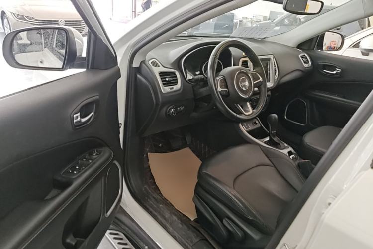 Used Jeep Compass 2017 200T Automatic Family Edition Driver Seat