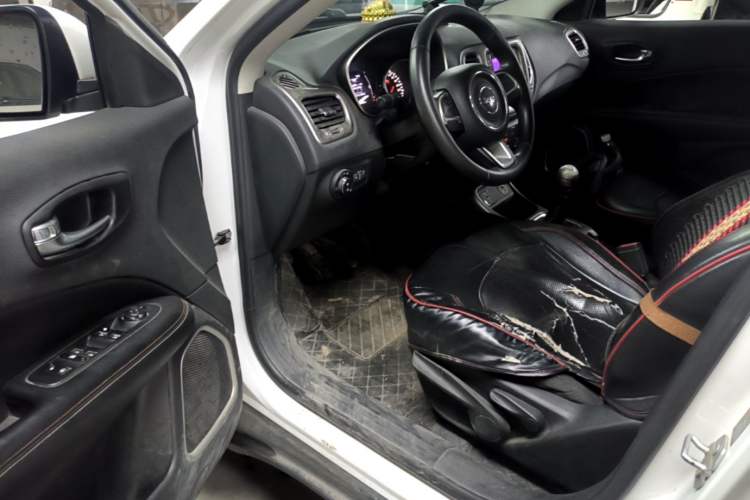 Used Jeep Compass 2017 200T Manual Enjoy Edition Driver Seat