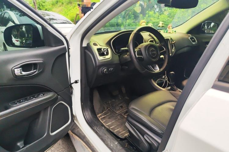 Used Jeep Compass 2017 200T Automatic Family Edition Driver Seat