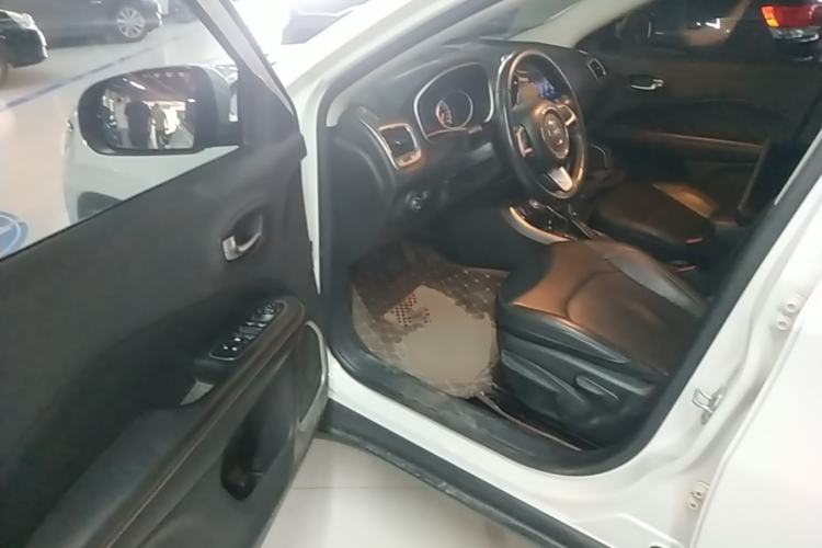 Used Jeep Compass 2017 200T Automatic Family Edition Driver Seat