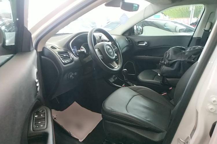 Used Jeep Compass 2017 200T Automatic Prestige Edition Driver Seat