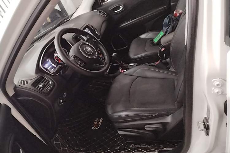 Used Jeep Compass 2017 200T Automatic Family Edition Driver Seat