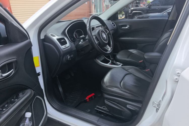 Used Jeep Compass 2017 200T Automatic Family Edition Driver Seat