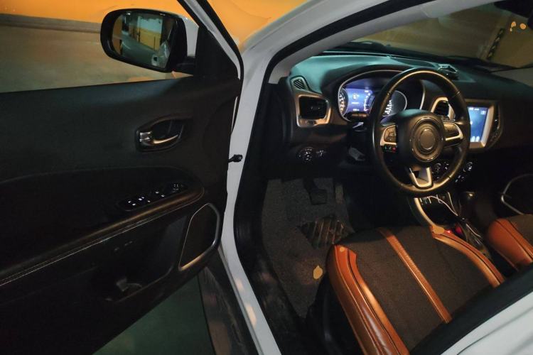 Used Jeep Compass 2017 200T Automatic Family Edition Driver Seat