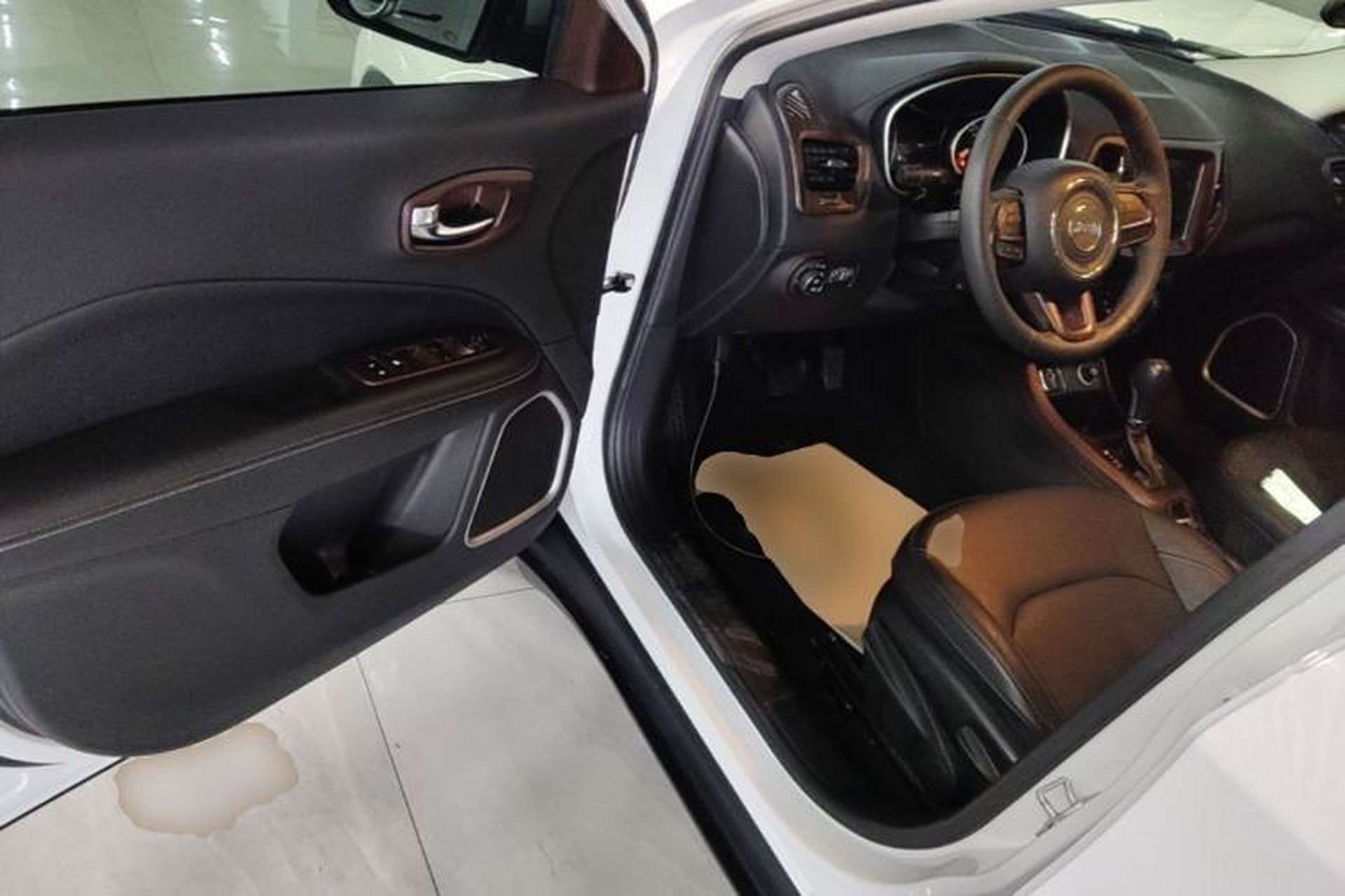 Used Jeep Compass 2017 200T Automatic Family Edition Driver Seat