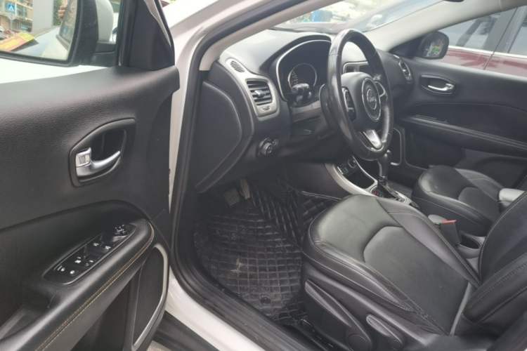 Used Jeep Compass 2017 200T Automatic Family Edition Driver Seat