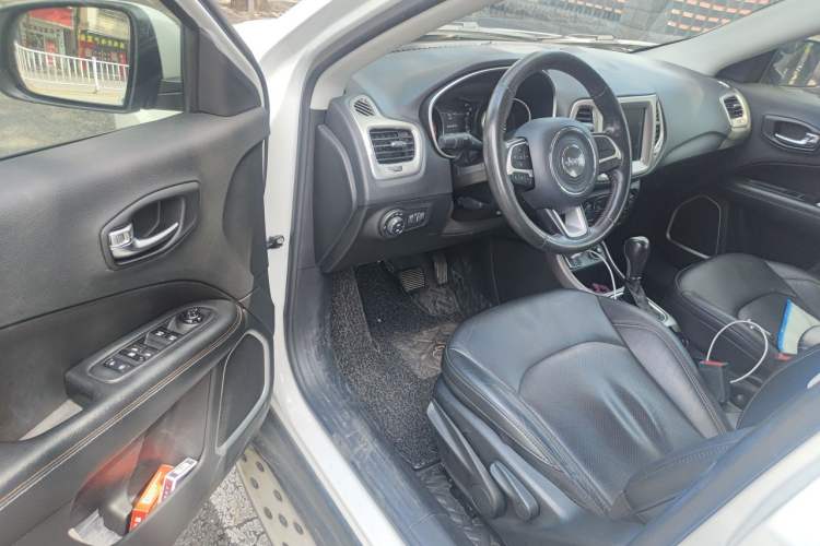 Used Jeep Compass 2017 200T Automatic Family Edition Driver Seat