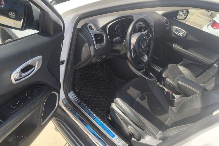 Used Jeep Compass 2017 200T Automatic Family Edition Driver Seat