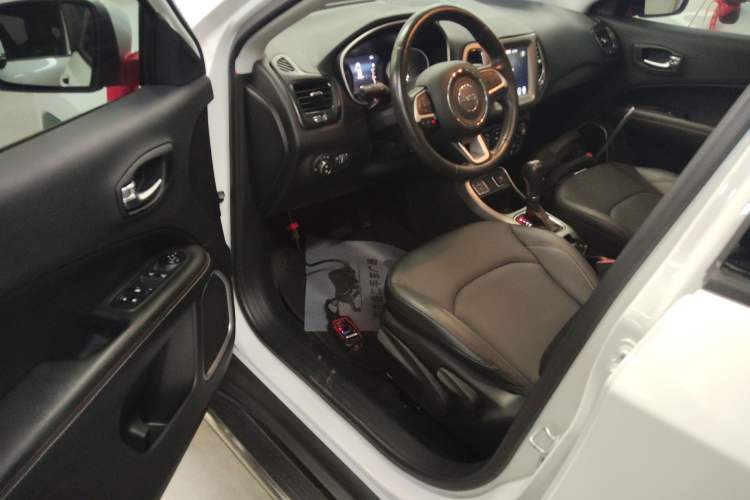 Used Jeep Compass 2017 200T Automatic Family Edition Driver Seat
