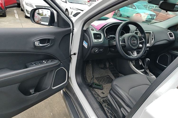 Used Jeep Compass 2017 200T Automatic Family Edition Driver Seat