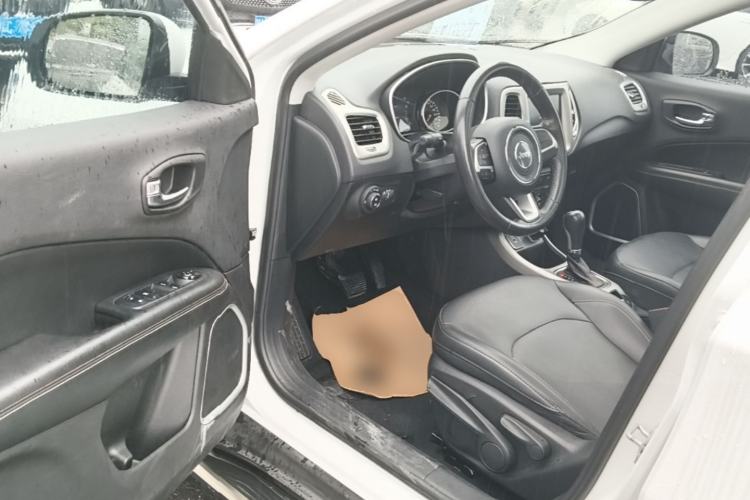 Used Jeep Compass 2017 200T Automatic Family Edition Driver Seat