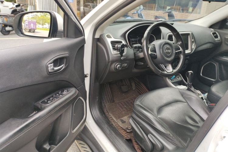 Used Jeep Compass 2017 200T Automatic Family Edition Driver Seat