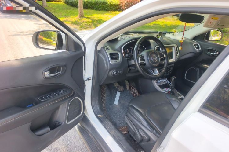 Used Jeep Compass 2017 200T Automatic Family Edition Driver Seat