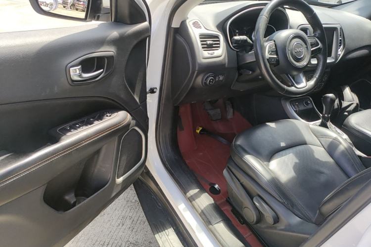Used Jeep Compass 2017 200T Automatic Family Edition Driver Seat