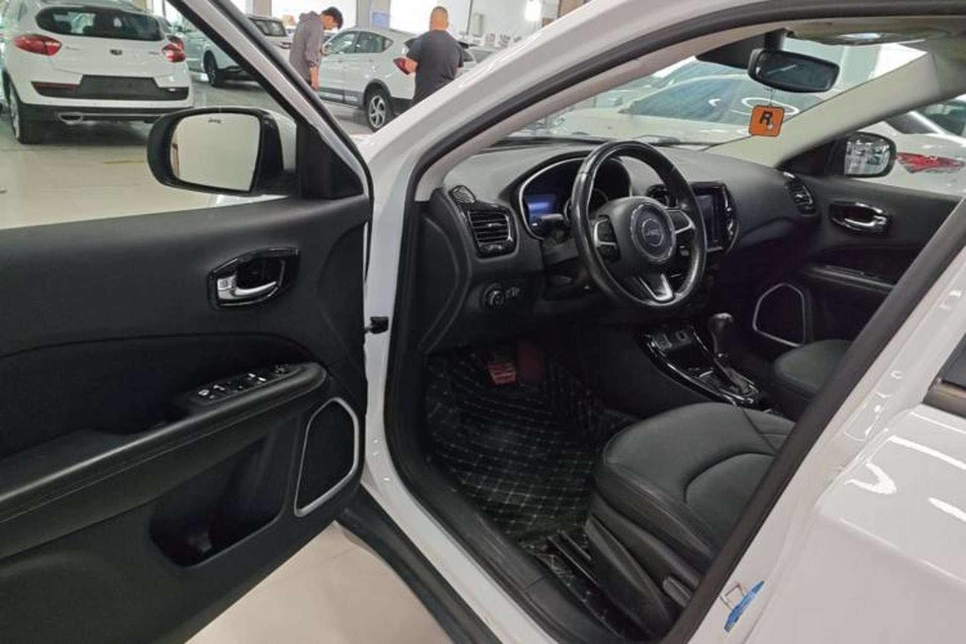 Used Jeep Compass 2017 200T Automatic Family Edition Driver Seat