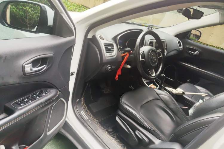 Used Jeep Compass 2017 200T Automatic Family Edition Driver Seat
