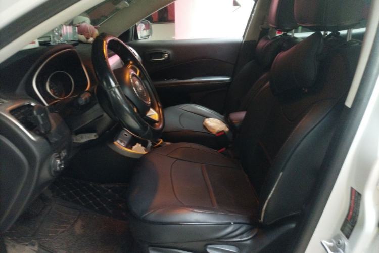 Used Jeep Compass 2017 200T Automatic Comfort Edition Driver Seat